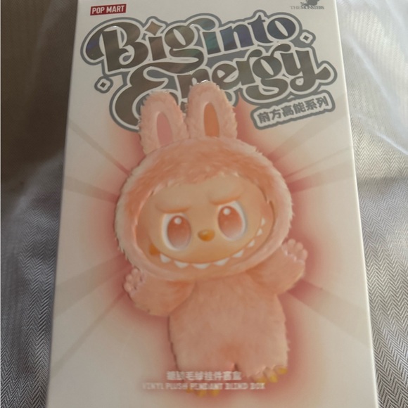 Labubu - Picture 2 of 6